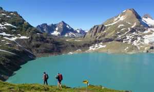 passo gries formazza lago escursionisti