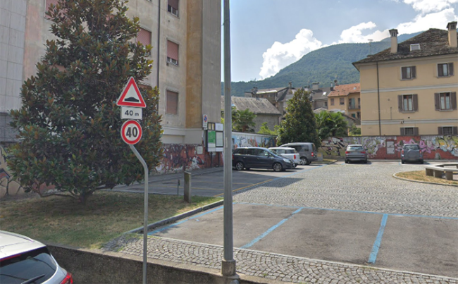 piazza ex carceri posteggio targa