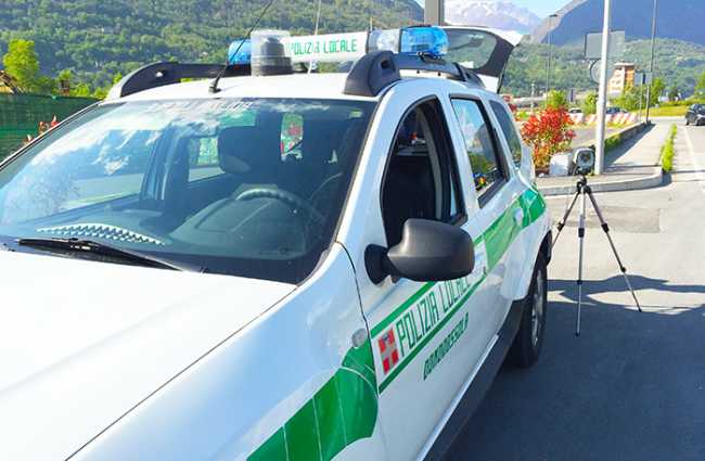 polizia locale controllo laser