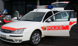 polizia svizzera auto moto