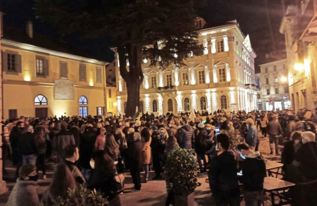 proteste covid piazza