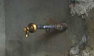 rubinetto pressione lavatoio