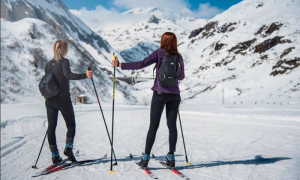 sci fondo ragazze riale
