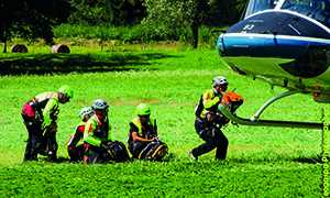 soccorso alpino squadra elicottero