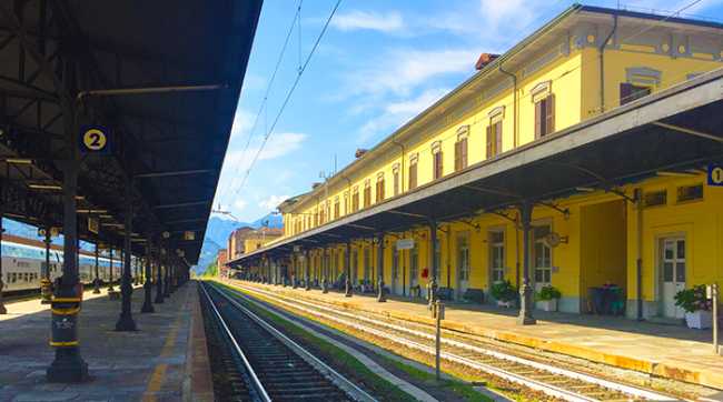 stazione domo binari lunga