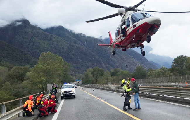 superstrada elicottero salita vvf