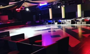 trocadero sala vuota