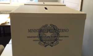 urna scheda elezione sola