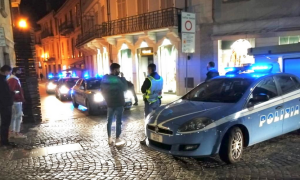 via briona auto notte