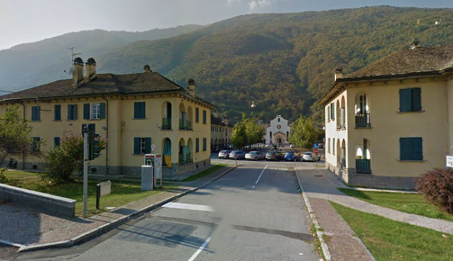 villaggio sisma piazza