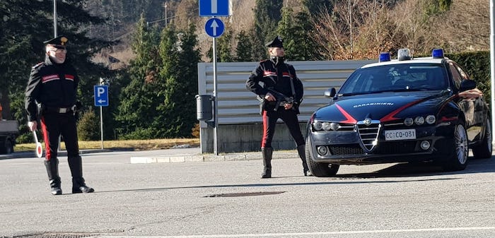 Guida alcolica, armi e droga: 9 denunciati nel fine settimana