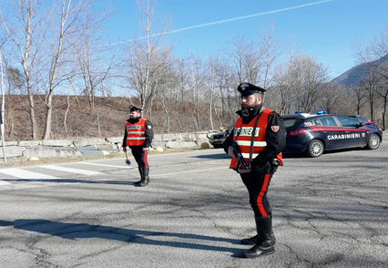 carabinieri strada mitra auto 19