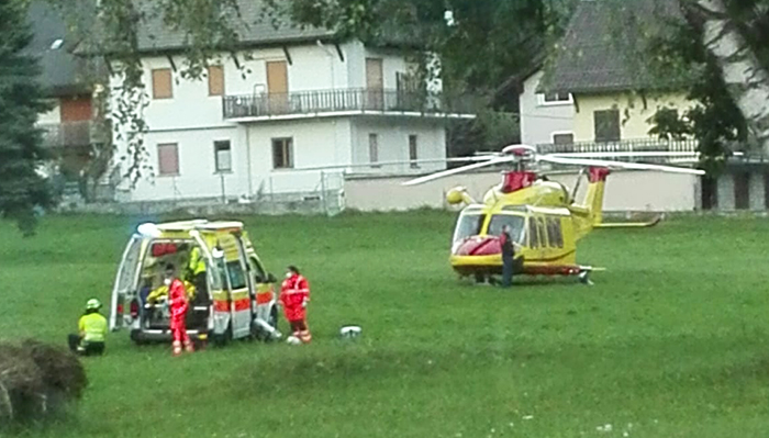 Malore al volante, accosta il camion. Vano ogni soccorso, muore l'autista di un Tir