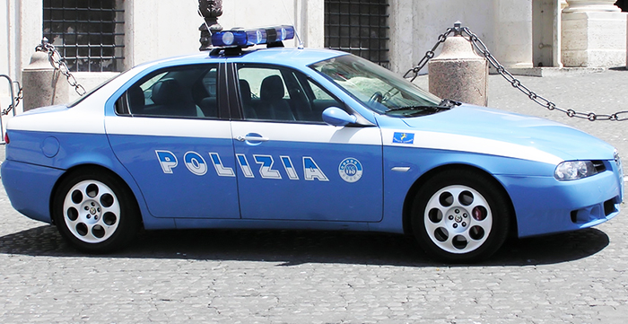 Professionista ossolano accusato di pedopornografia. E’irreperibile