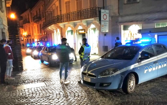 Provoca un incidente, è positivo all'alcol test. Denunciato 