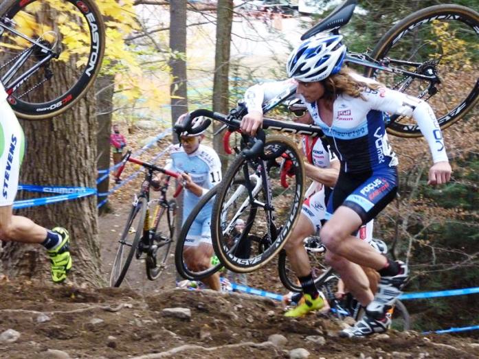 Ciclocross: ossolani bene a Ternate