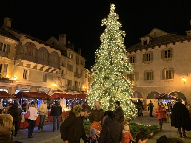 2779E6D7 B6A1 49A0 B0E5 A788CA9210CC