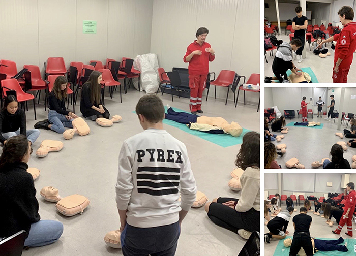  Tecniche di primo soccorso, grazie alla Cri, agli alunni del Liceo Spezia