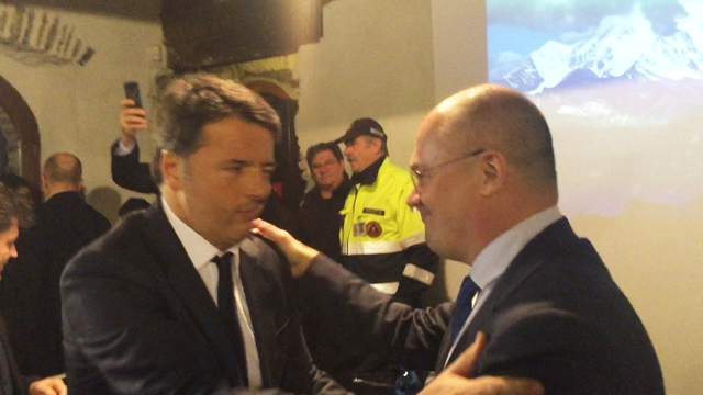 renzi borghi occhiolino