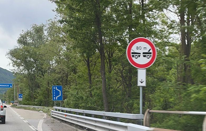 cartelli superstrada 80