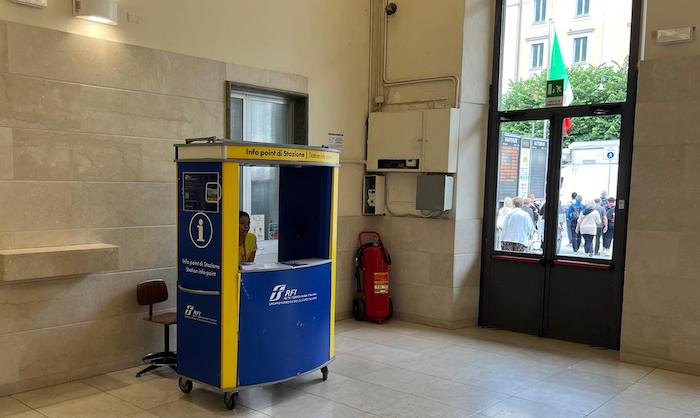 Stazione di Domodossola: biglietteria chiusa "per malattia", il Pd protesta