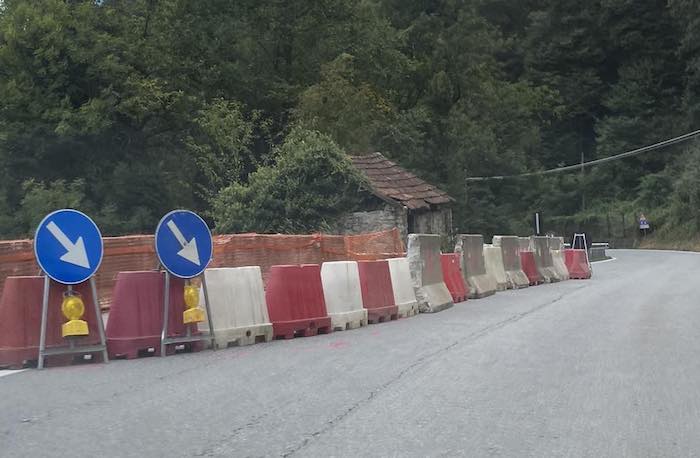 Statale Antigorio: scompare il semaforo, divieto di transito ai mezzi pesanti