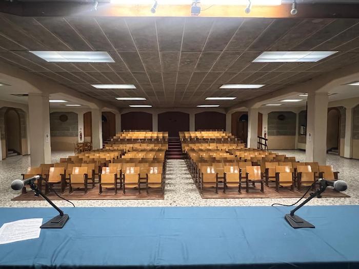 Dopo l'intitolazione dell'auditorium, un libro per raccontare don Tullio Bertamini