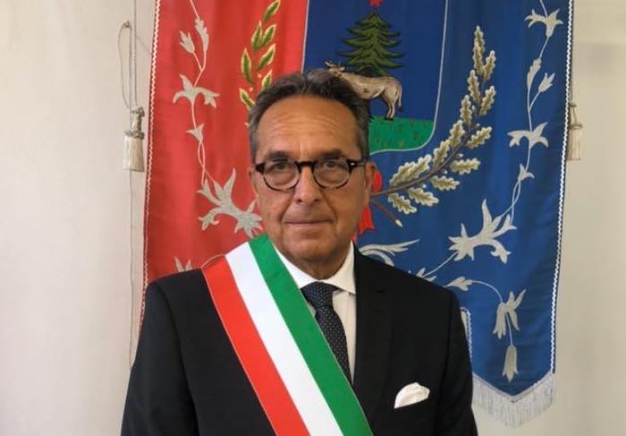 Gli auguri del sindaco di Villadossola ai cittadini: torneranno tempi migliori 