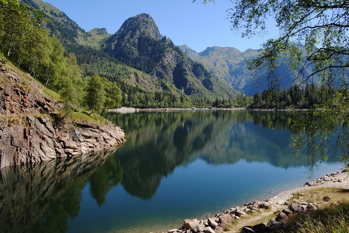 Boom di turisti in Valle Antrona ad inizio luglio