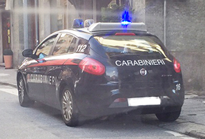 corto auto.cc dietro