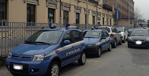 corto caserma polizia