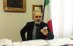 corto cattrini telefono