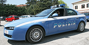 corto ok auto polizia