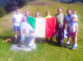 b cippo partigiano bandiera vigezzo