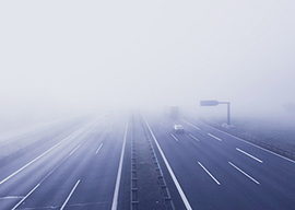 b nebbia autostrada