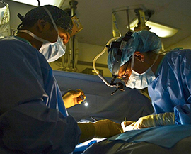 b ospedale operazione chirurghi