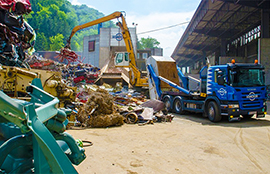 b rifiuti camion deposito