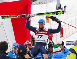 b max blardone trionfo giappone