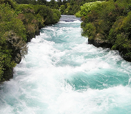 corta torrente piena