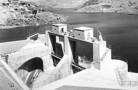 b diga enel bianco nero