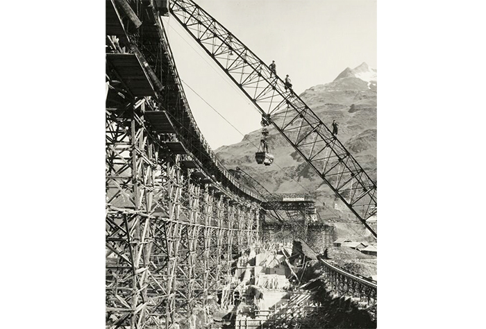 Il 14 agosto la diga di Morasco come schermo per le foto d'epoca sulla costruzione delle dighe