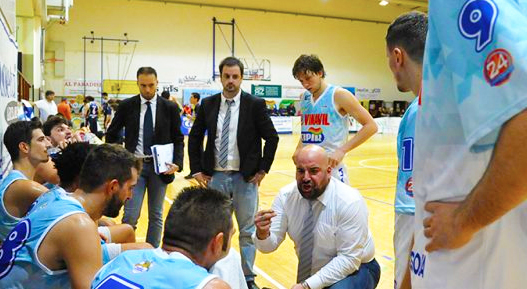 vinavil fiorvanati panchina arrabbiato