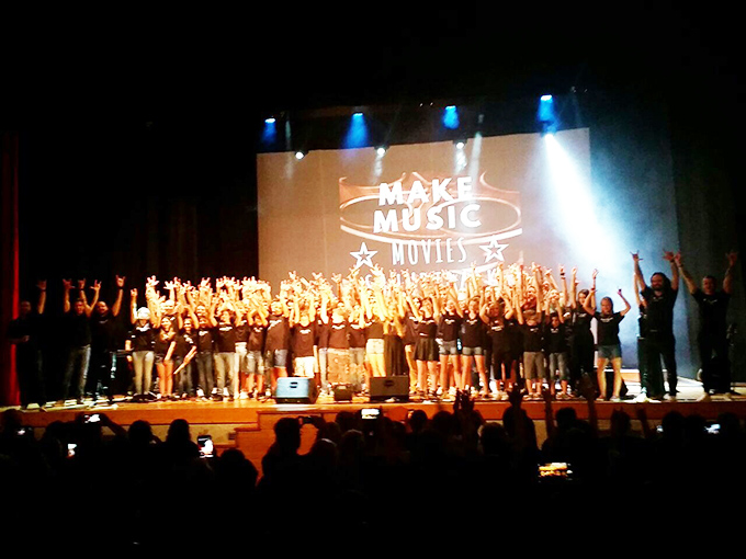 Tante emozioni con i ragazzi di Make Music alla Fabbrica di Villa – Video e foto