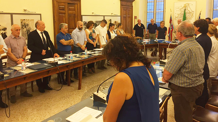 Un minuto di silenzio in consiglio a Domo per Erika Pioletti