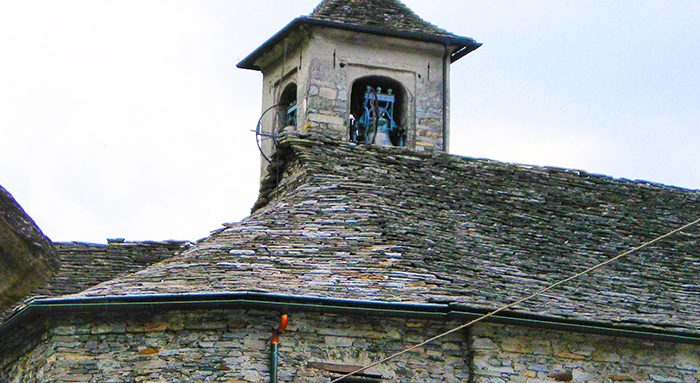 Lavori urgenti al tetto della Chiesa di Beura: "Un Consiglio parrocchiale allargato per valutare la situazione"