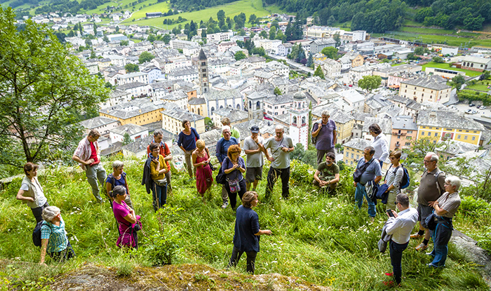 Ossolani a Poschiavo, paese svizzero che vive di bio, gastronomia a km0, energie rinnovabili