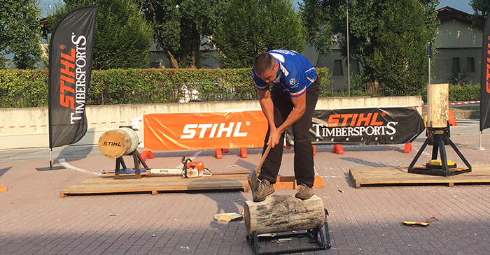 Dimostrazione di Stihl Timbersports con il vice campione italiano Andrea Rossi - video