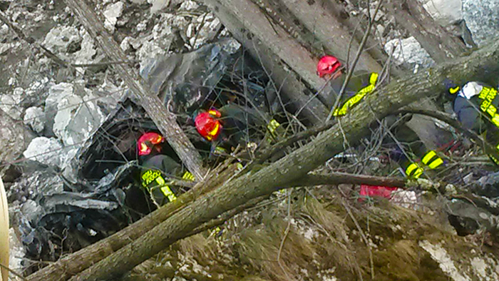 A disposizioni dei familiari le salme dei due svizzeri morti sotto la frana. Nessuna autopsia