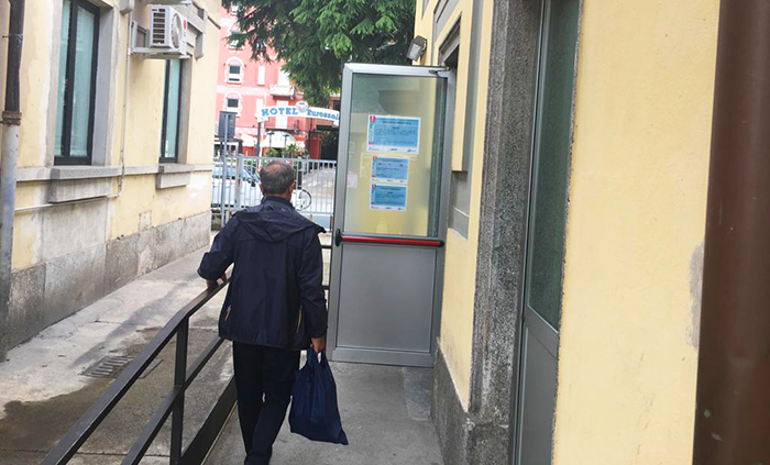 Bagni pubblici a Domo: uno nuovo verrà fatto all'Ufficio turistico, anche per disabili