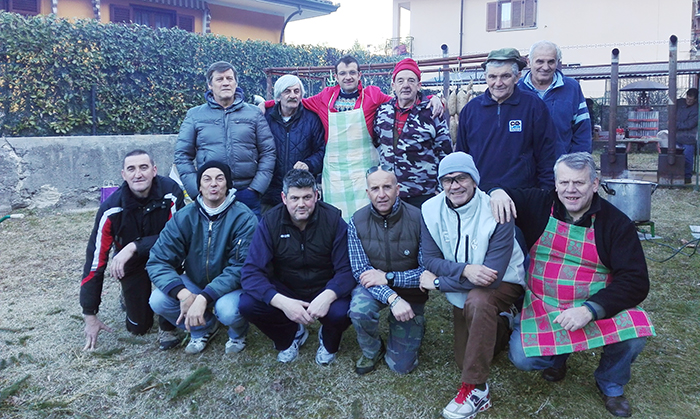Apprezzato carnevale a Rumianca con la storica cena delle costine